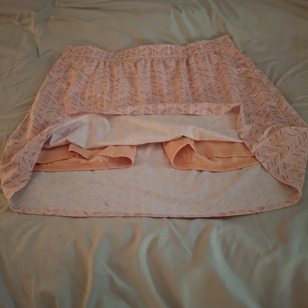 Pacific Trail Women's Peach And Pink Chevron Mini Skort